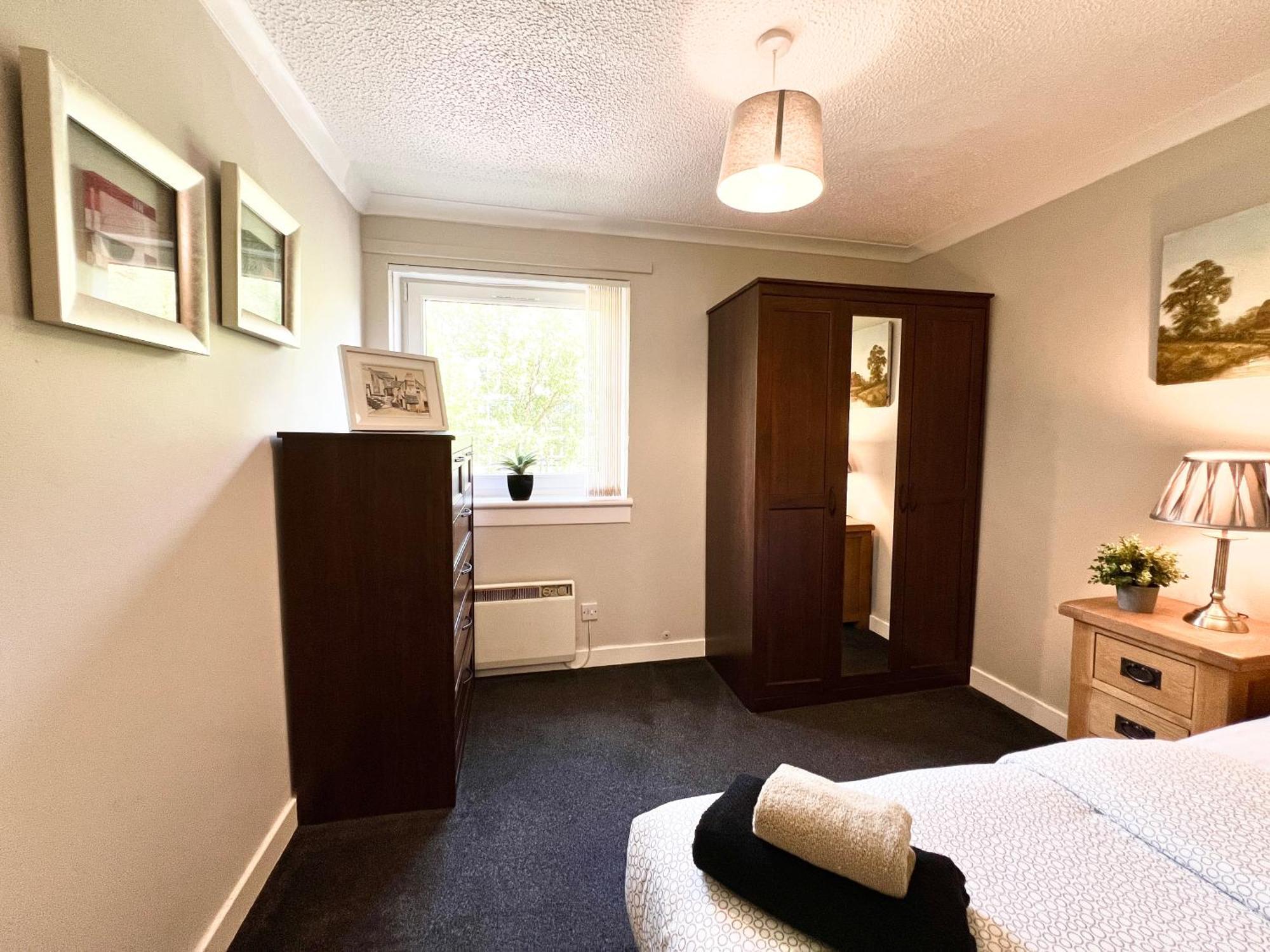 Spacious 2 Bed-Flat In Glasgow City - Free Parking Kültér fotó