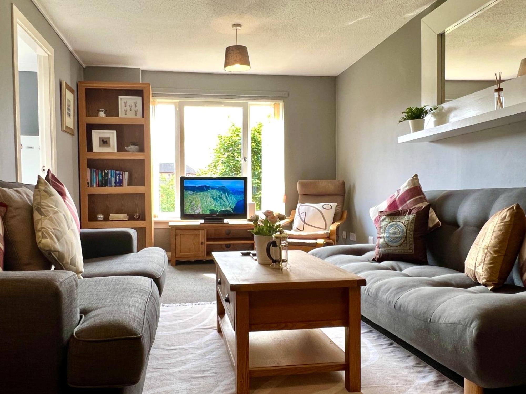 Spacious 2 Bed-Flat In Glasgow City - Free Parking Kültér fotó